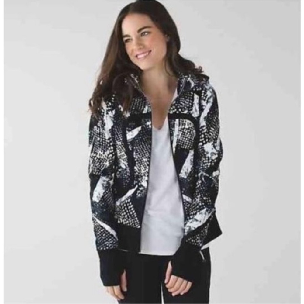 Lululemon Soul Cycle Scuba Fleece hoodie Size6